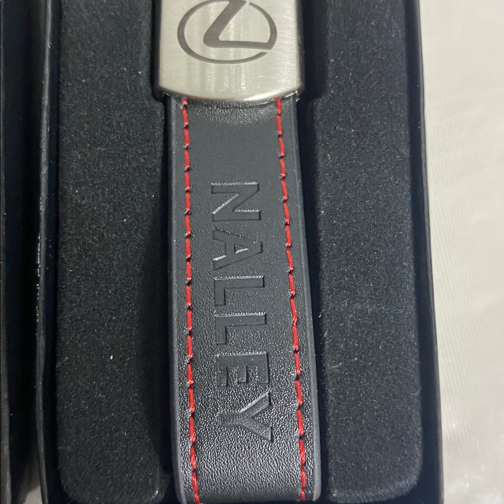 Black and Silver Keychain with Red Stitching Lexus - Picture 4 of 4